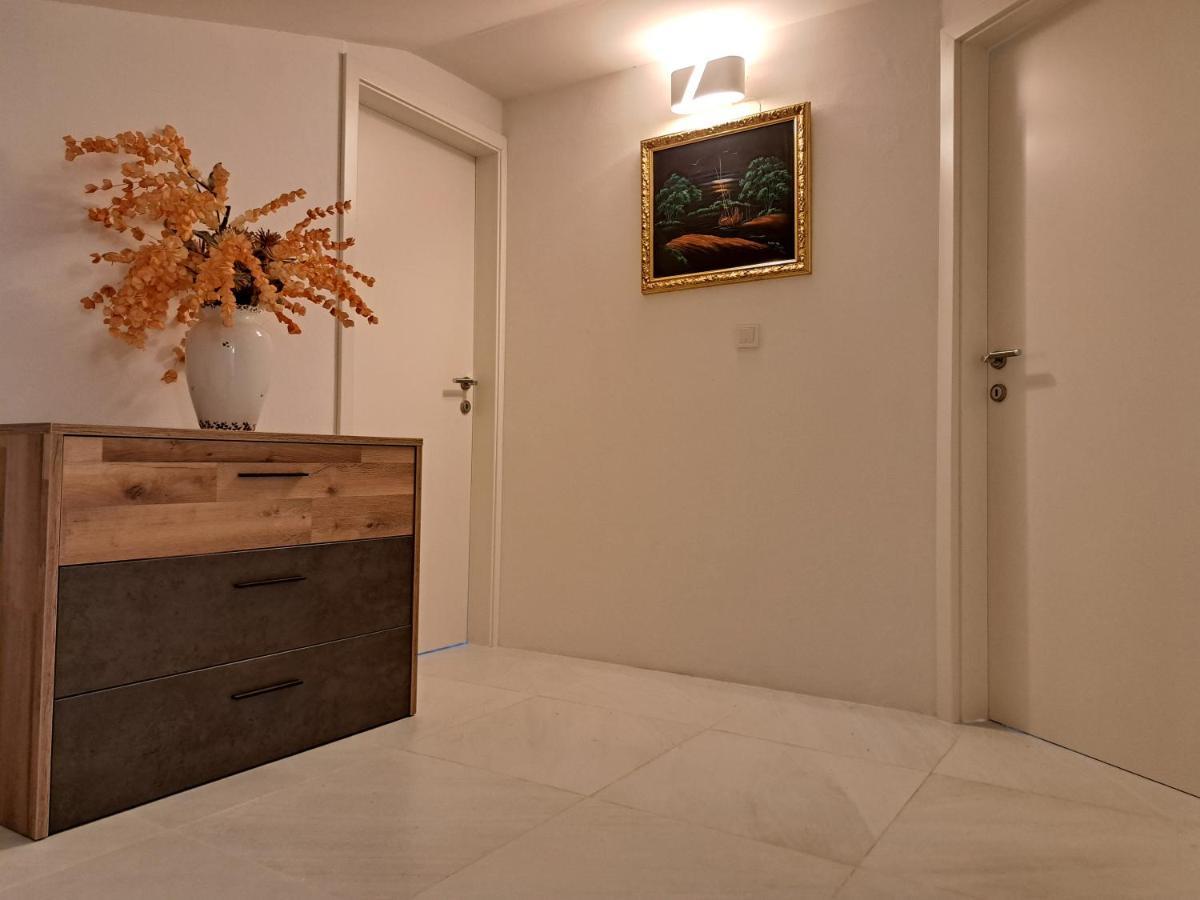 Villa Opera Ražanac Esterno foto